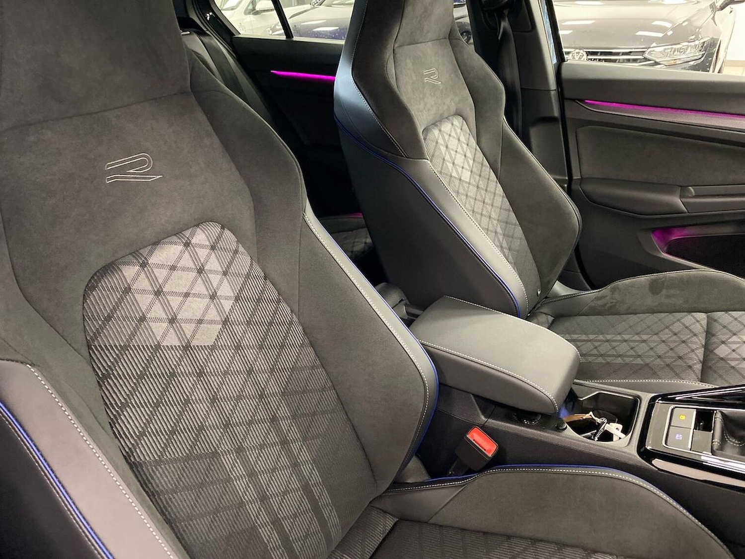 Used Volkswagen Golf 2025 for sale - 76982903: Photo 31