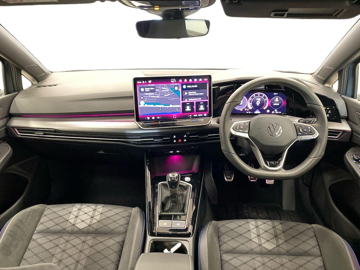 Used Volkswagen Golf 2025 for sale - 76982903: Photo 8