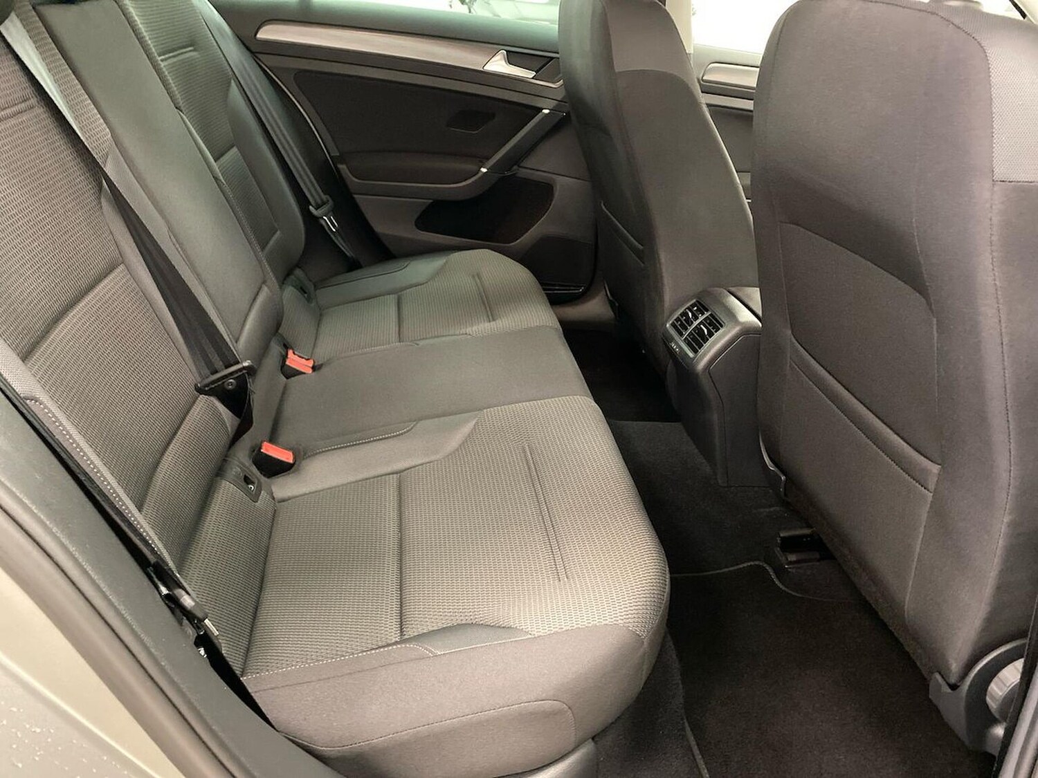 Used Volkswagen Golf 2020 for sale - 76821686: Photo 31