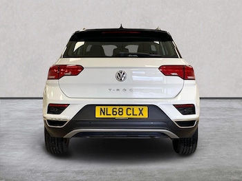 Used Volkswagen T-Roc 2018 for sale - 78659669: Photo