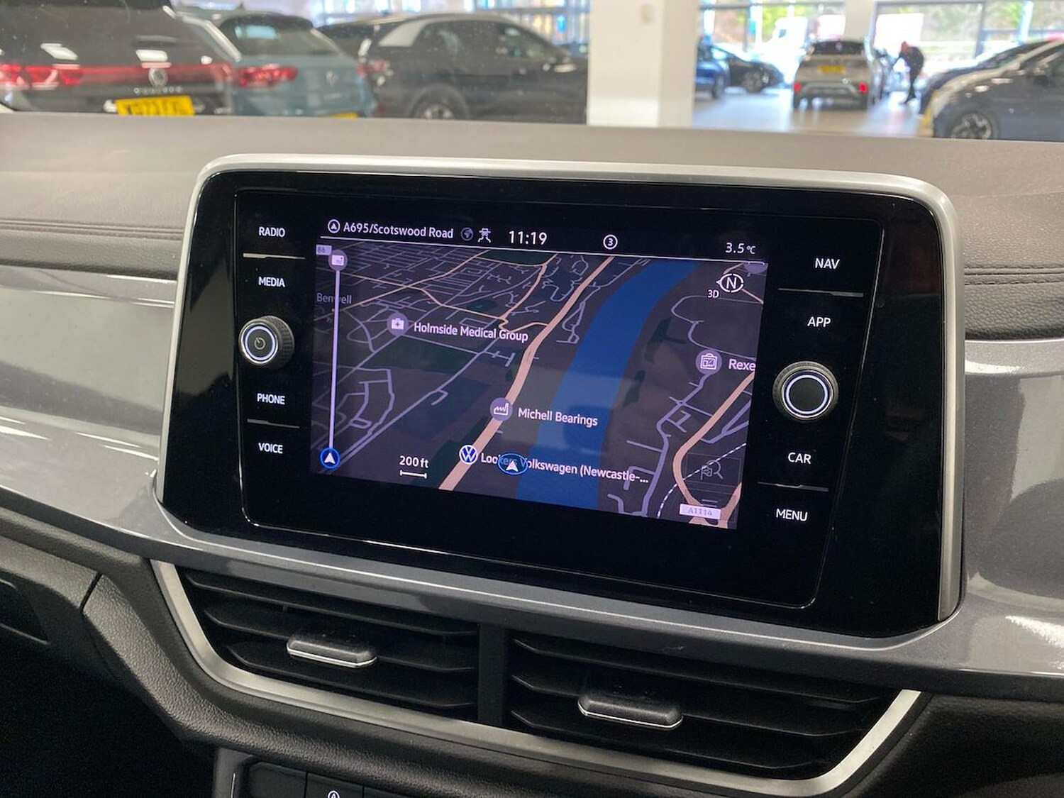 Used Volkswagen T-Roc 2023 for sale - 77487482: Photo 24