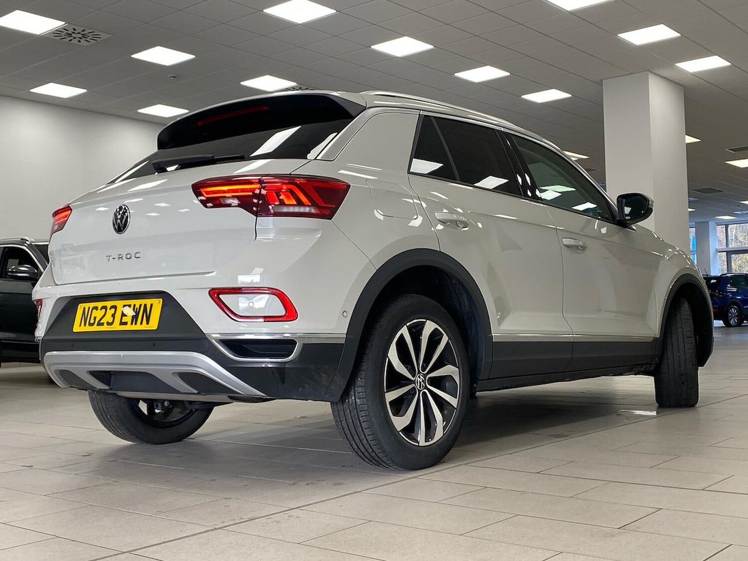 Used Volkswagen T-Roc 2023 for sale - 77487482: Photo 31