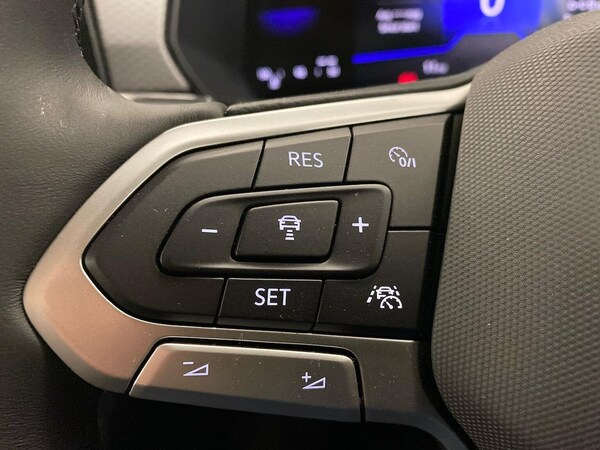 Used Volkswagen T-Cross 2025 for sale - 76187047: Photo 25