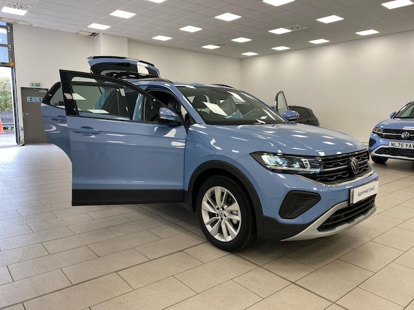 Used Volkswagen T-Cross 2025 for sale - 76187047: Photo 30