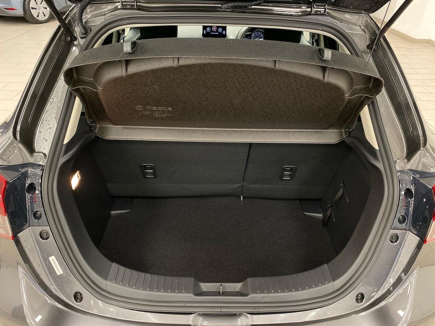 Used Mazda Mazda2 2023 for sale - 77796997: Photo 17