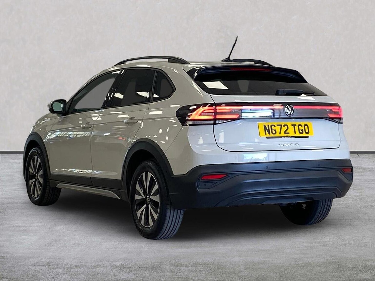 Used Volkswagen Taigo 2023 for sale - 78194626: Photo 2