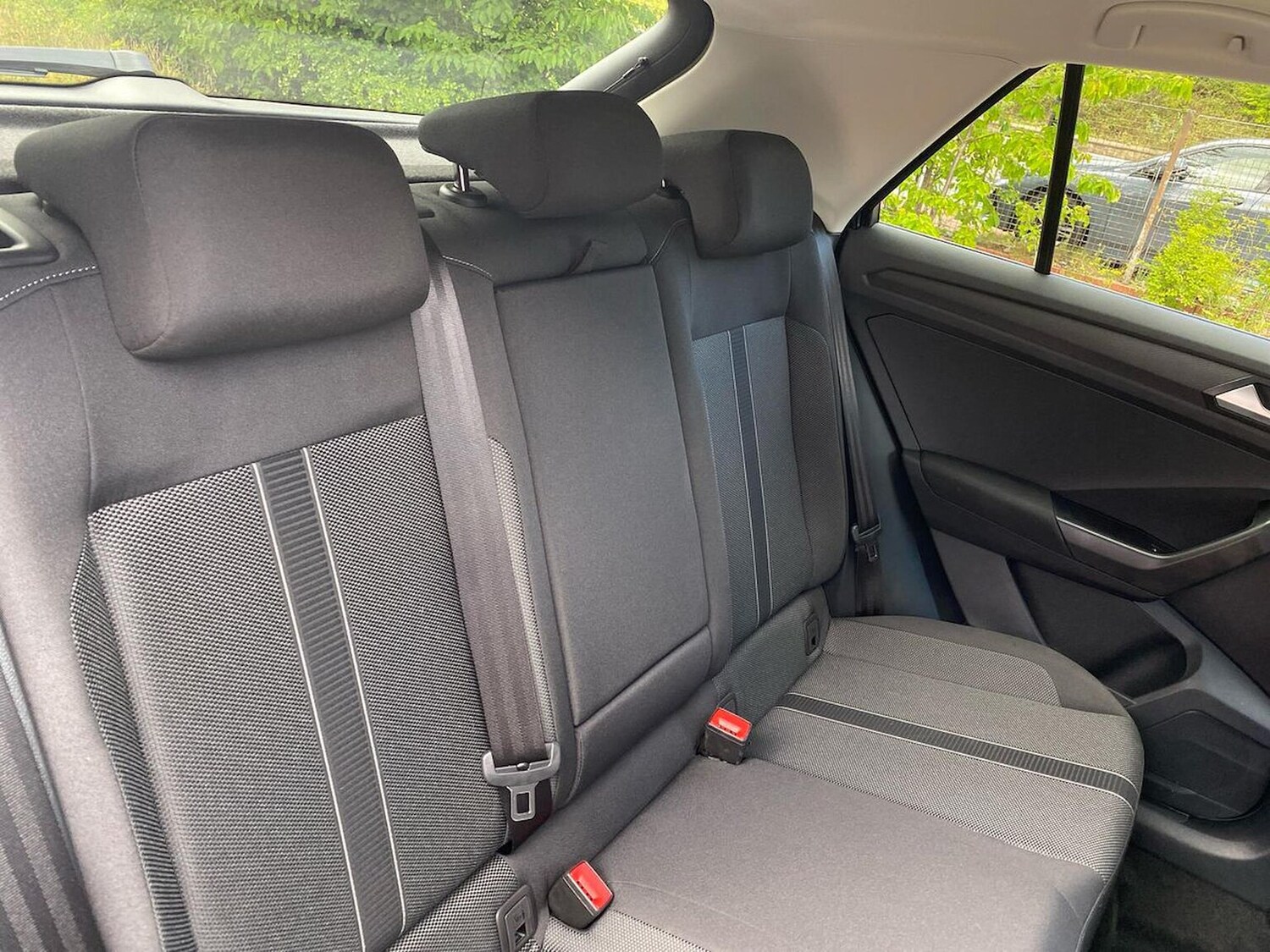Used Volkswagen T-Roc 2025 for sale - 76144290: Photo 16