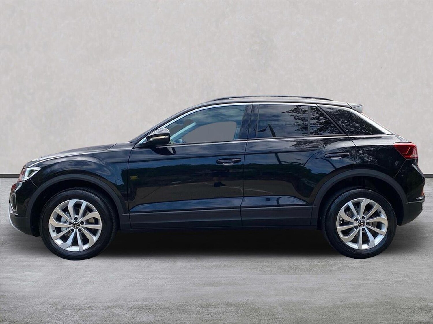 Used Volkswagen T-Roc 2025 for sale - 76144290: Photo 19