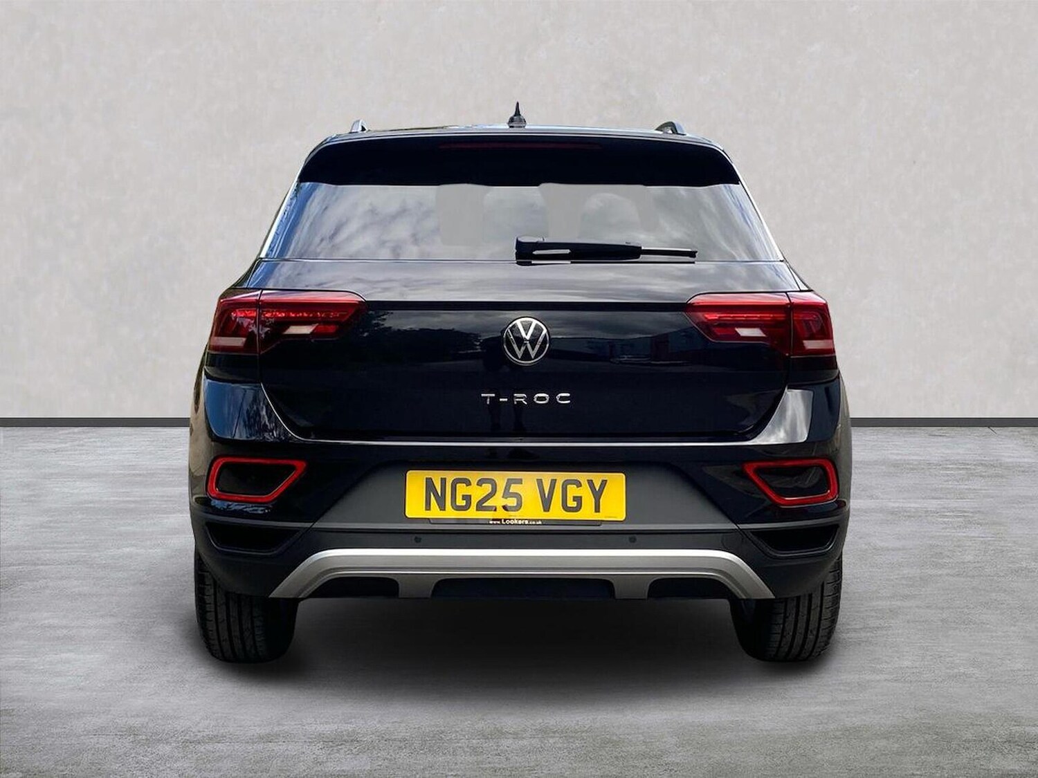 Used Volkswagen T-Roc 2025 for sale - 76144290: Photo 4