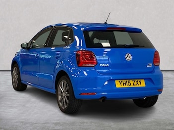 Used Volkswagen Polo 2015 for sale - 76837157: Photo