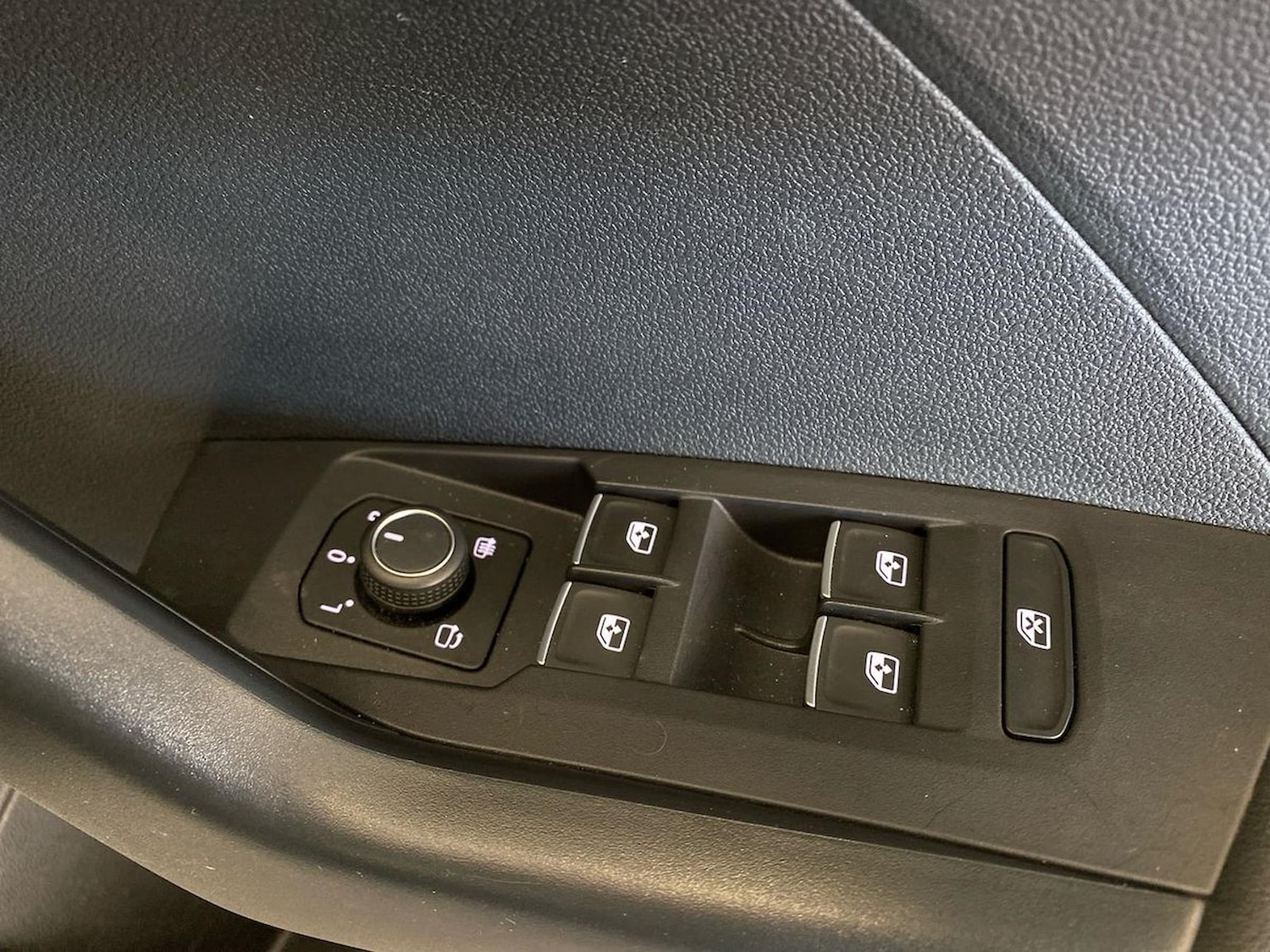 Used Volkswagen T-Cross 2024 for sale - 78194642: Photo 21