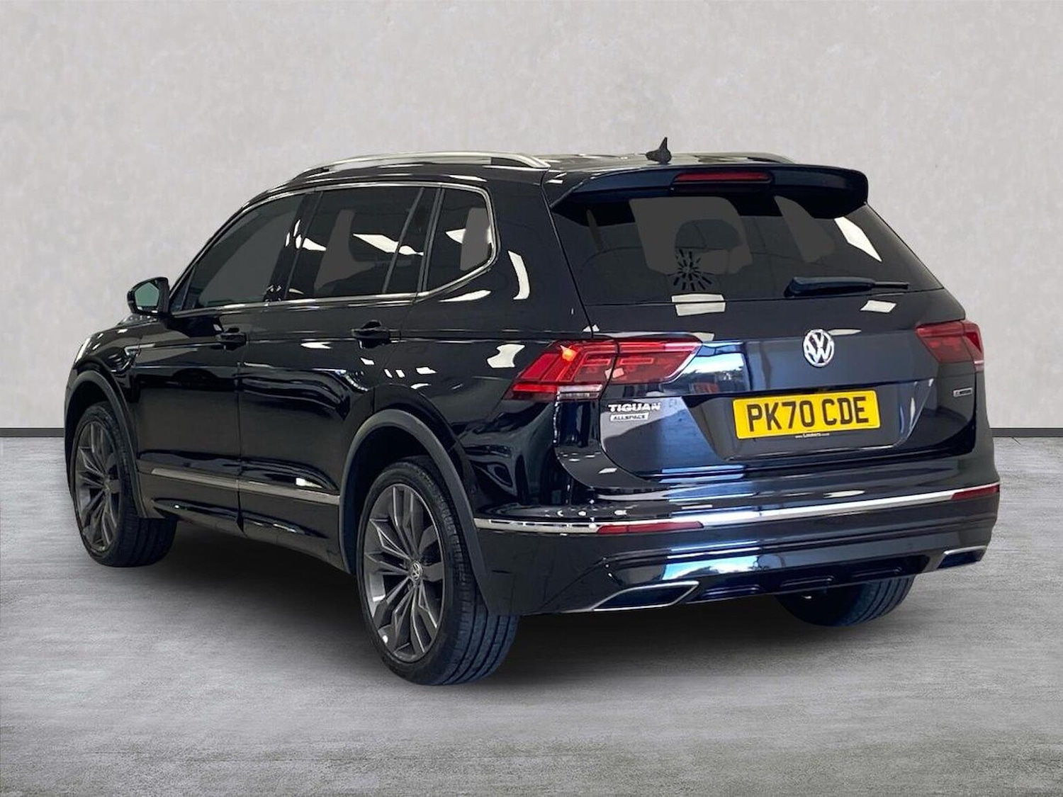 Used Volkswagen Tiguan Allspace 2020 for sale - 76396861: Photo 2