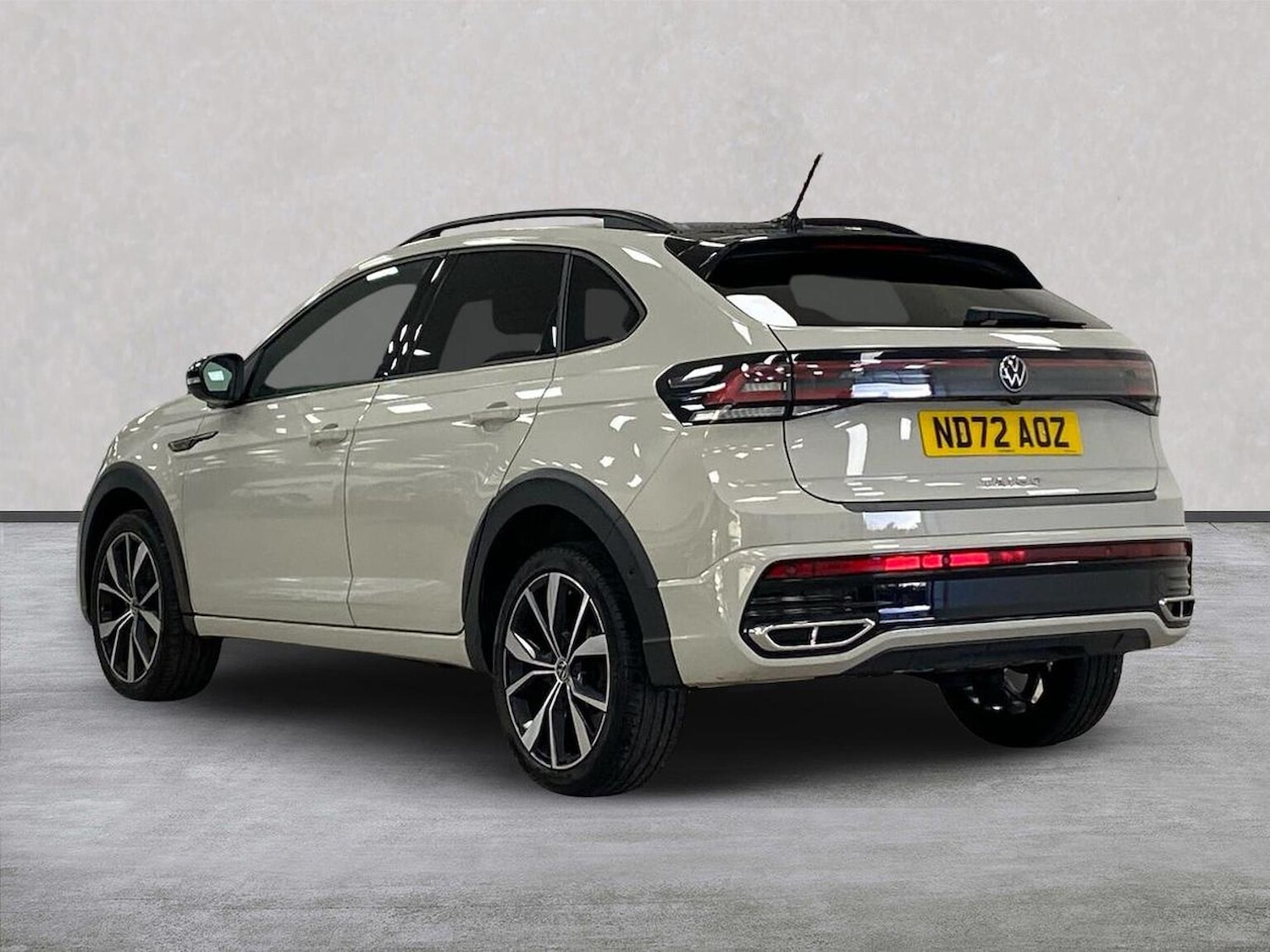 Used Volkswagen Taigo 2022 for sale - 76906287: Photo 2