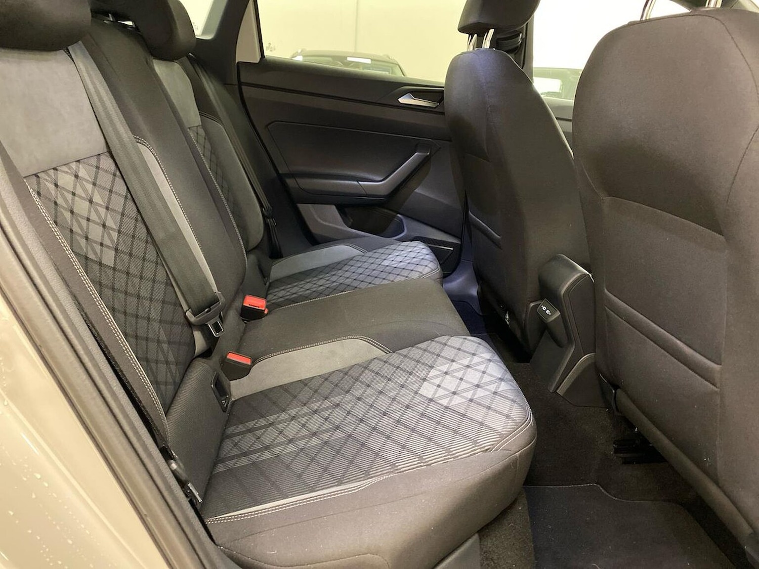 Used Volkswagen Taigo 2022 for sale - 76906287: Photo 37