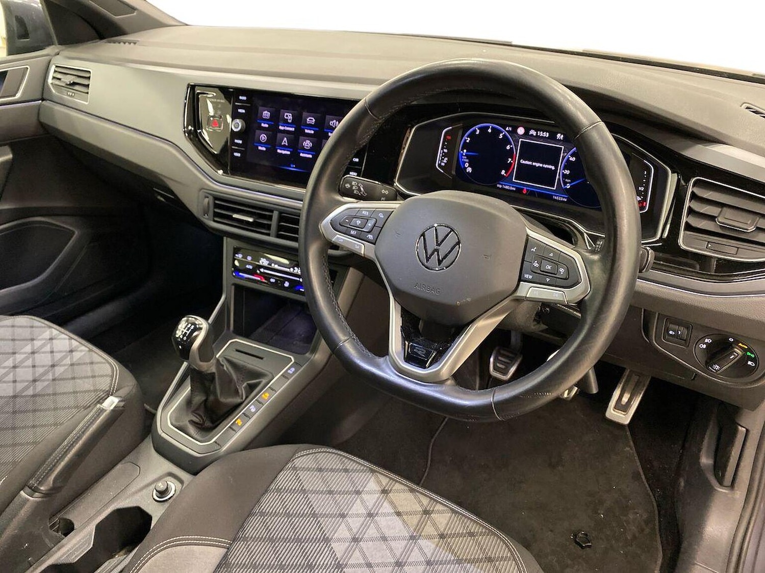 Used Volkswagen Taigo 2023 for sale - 76982904: Photo 15