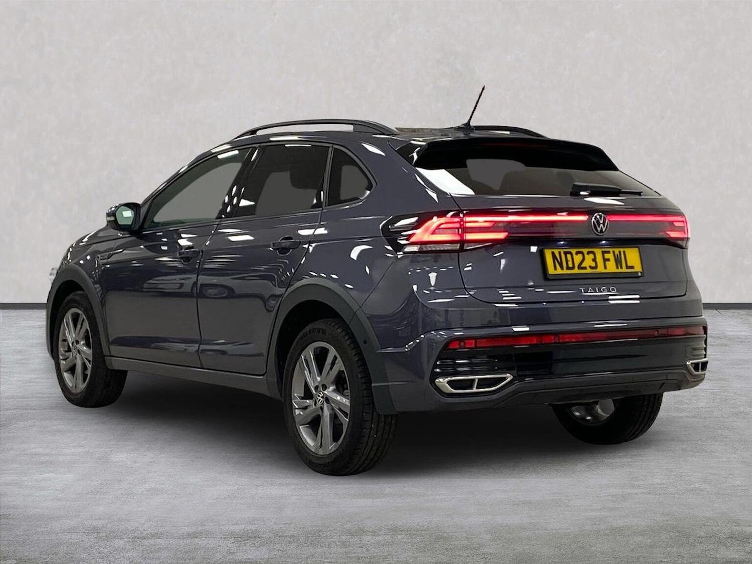 Used Volkswagen Taigo 2023 for sale - 76982904: Photo 2