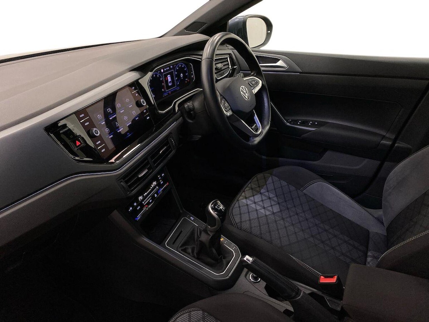 Used Volkswagen Taigo 2023 for sale - 76982904: Photo 7