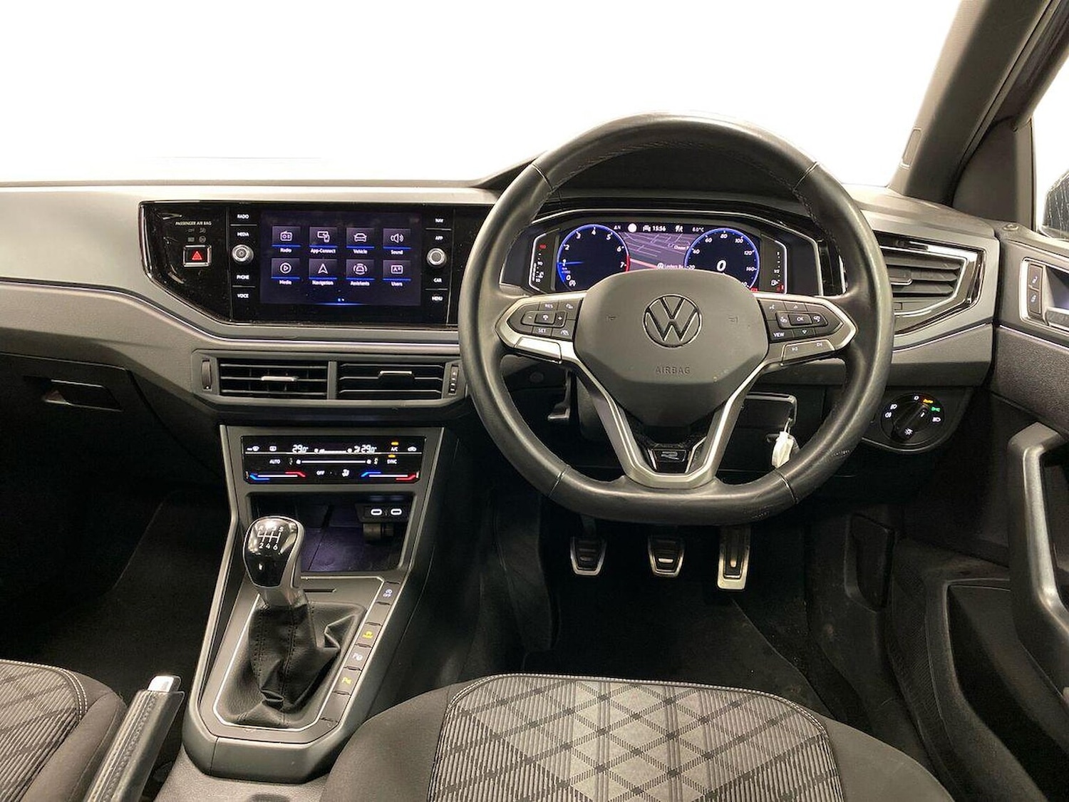 Used Volkswagen Taigo 2023 for sale - 76982904: Photo 9