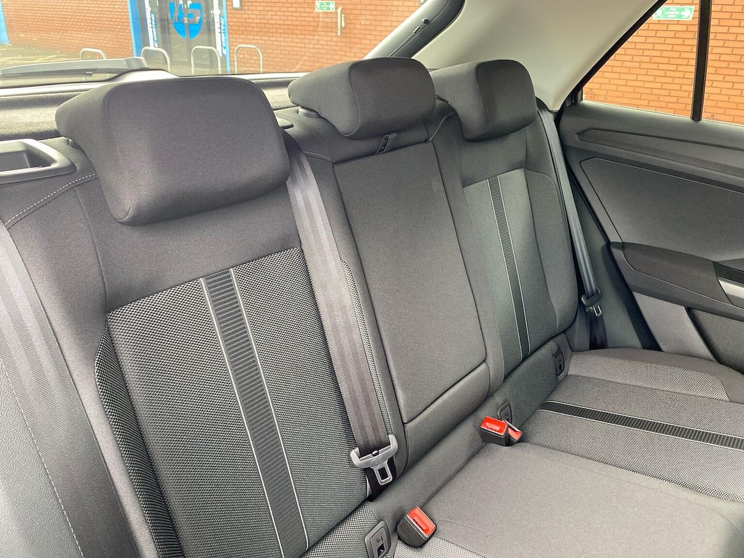 Used Volkswagen T-Roc 2025 for sale - 76144292: Photo 16