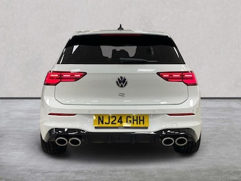 Used Volkswagen Golf 2024 for sale - 77888656: Photo