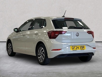 Used Volkswagen Polo 2024 for sale - 78894436: Photo