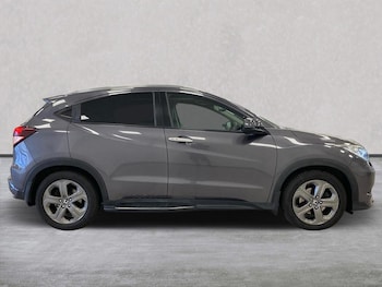 Used Honda HR-V 2016 for sale - 75907446: Photo