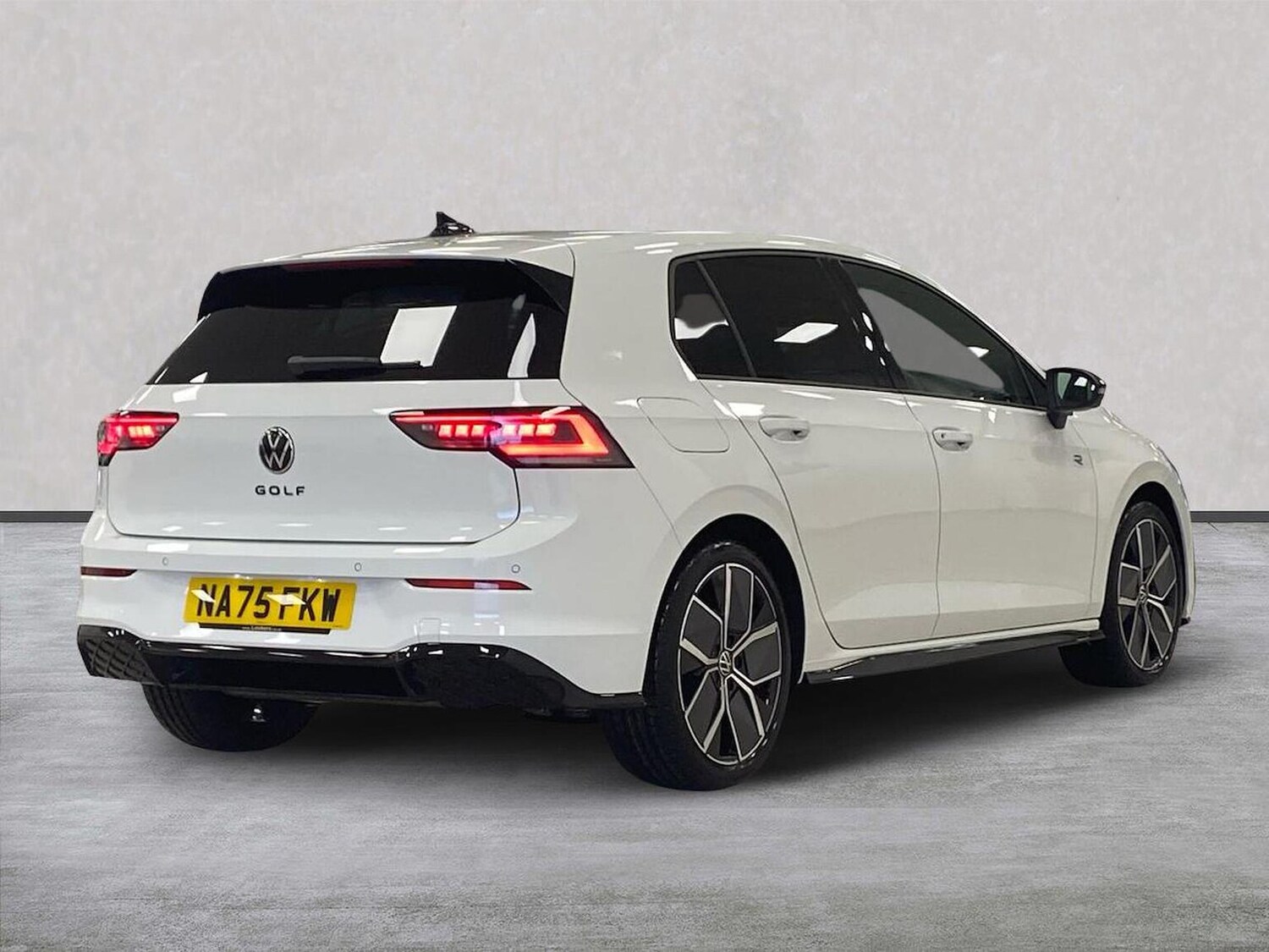 Used Volkswagen Golf 2025 for sale - 77487469: Photo 18