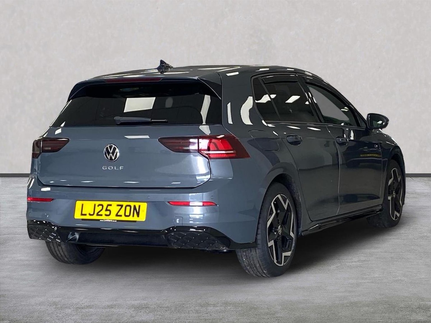 Used Volkswagen Golf 2025 for sale - 76492391: Photo 18