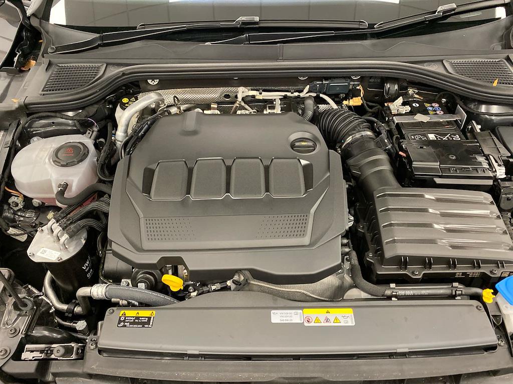 Used Volkswagen Golf 2025 for sale - 76492391: Photo 41