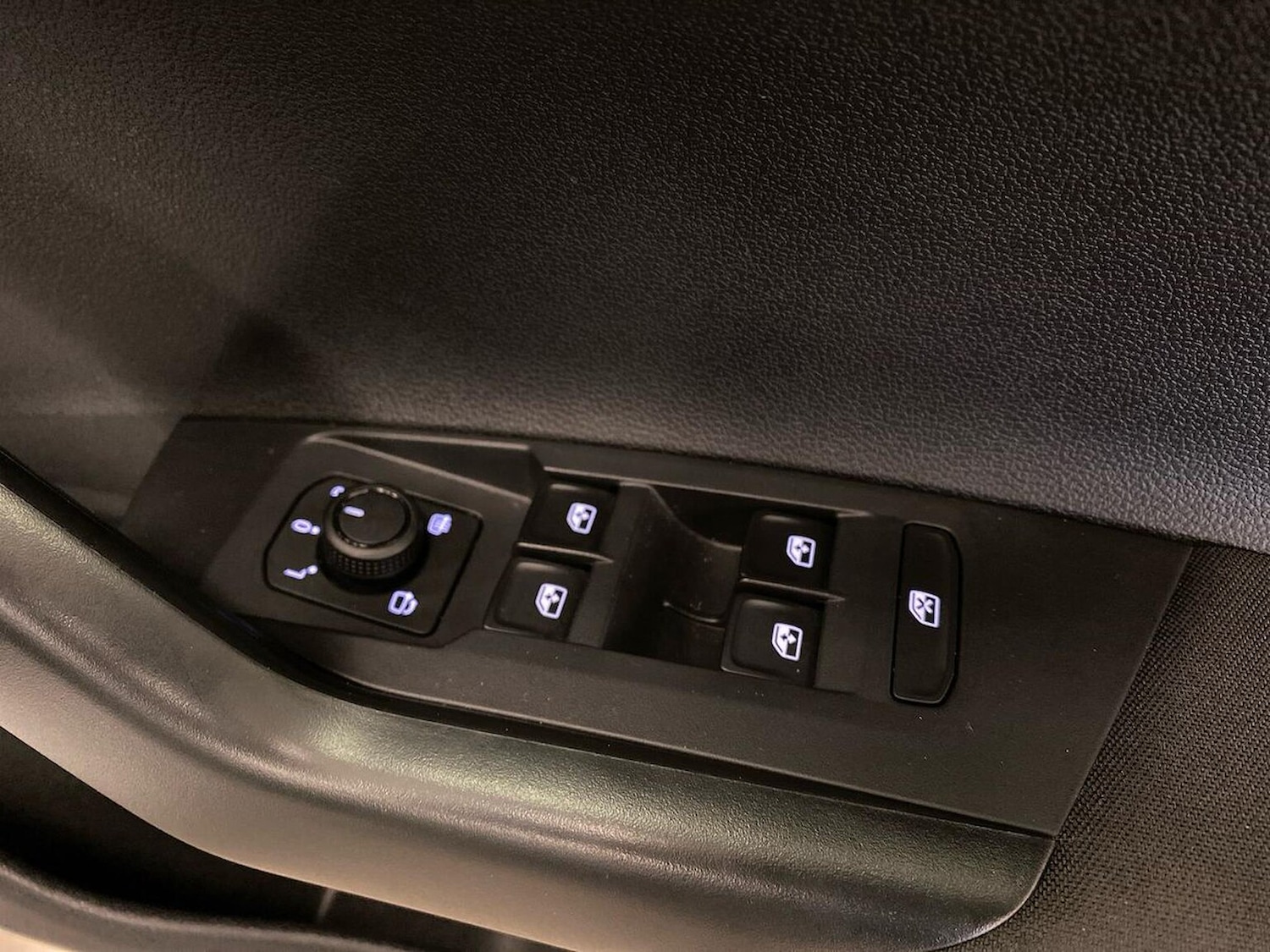 Used Volkswagen Taigo 2025 for sale - 78060610: Photo 21