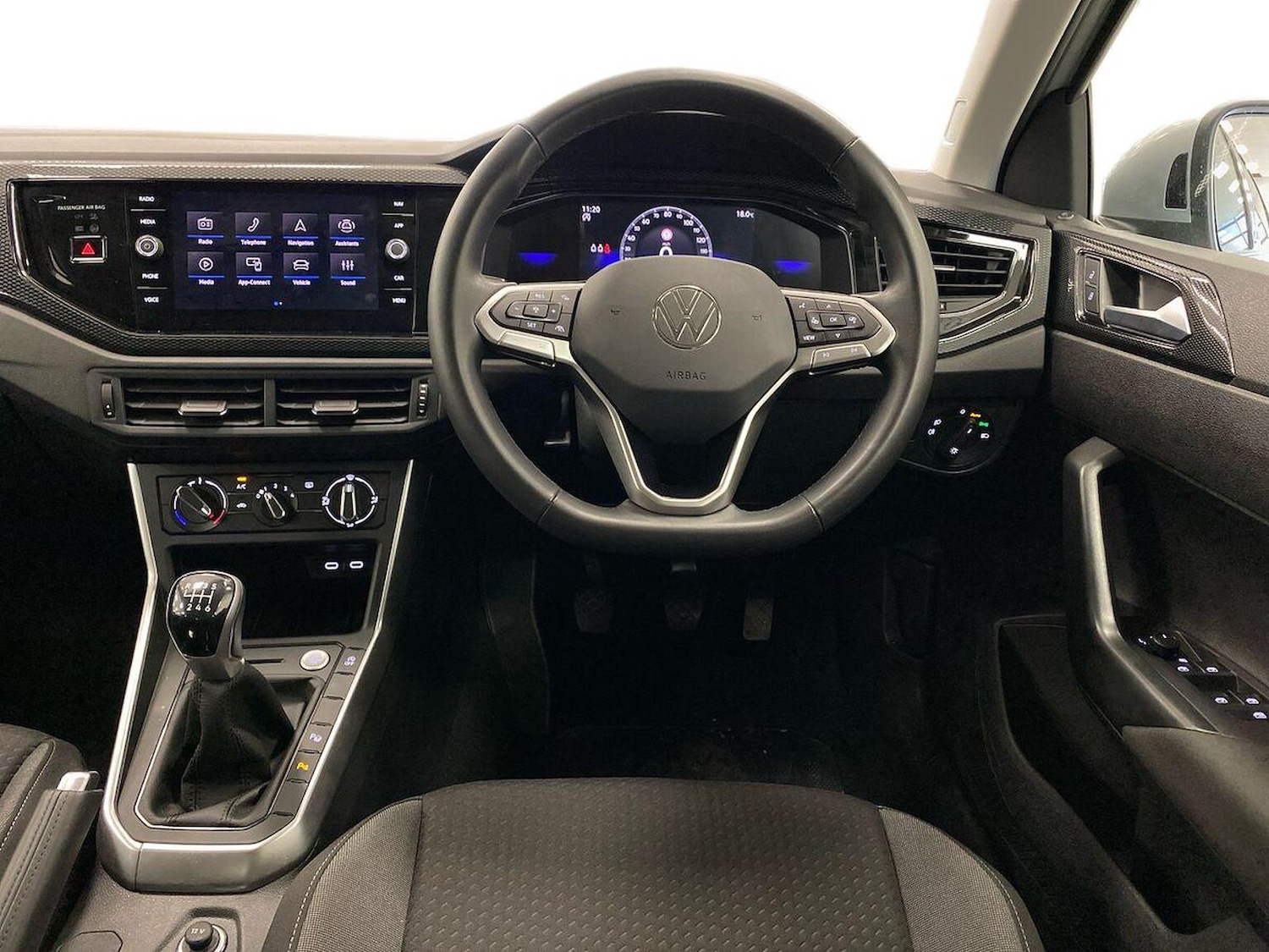 Used Volkswagen Taigo 2025 for sale - 78060610: Photo 9