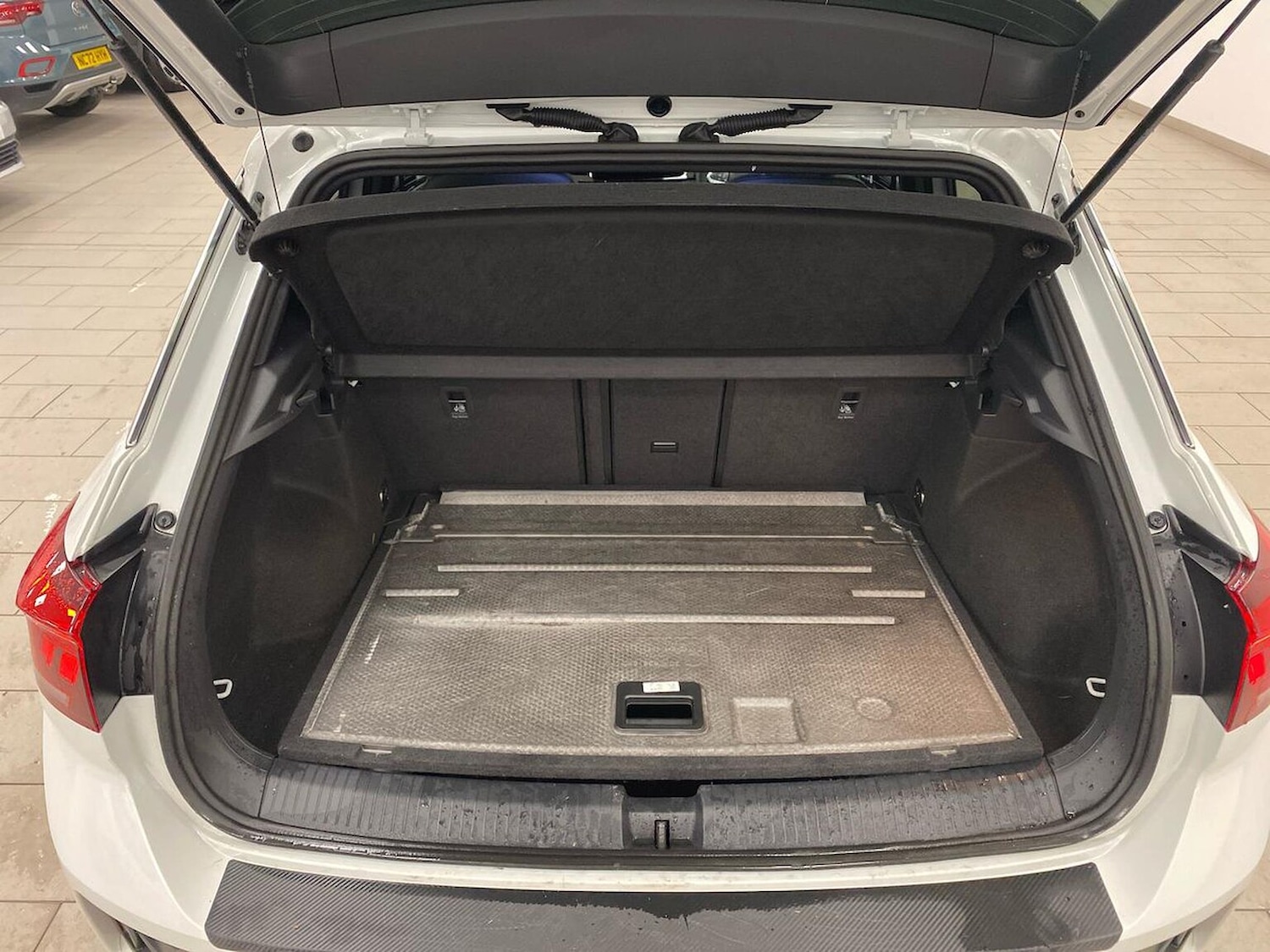 Used Volkswagen T-Roc 2025 for sale - 76785267: Photo 17