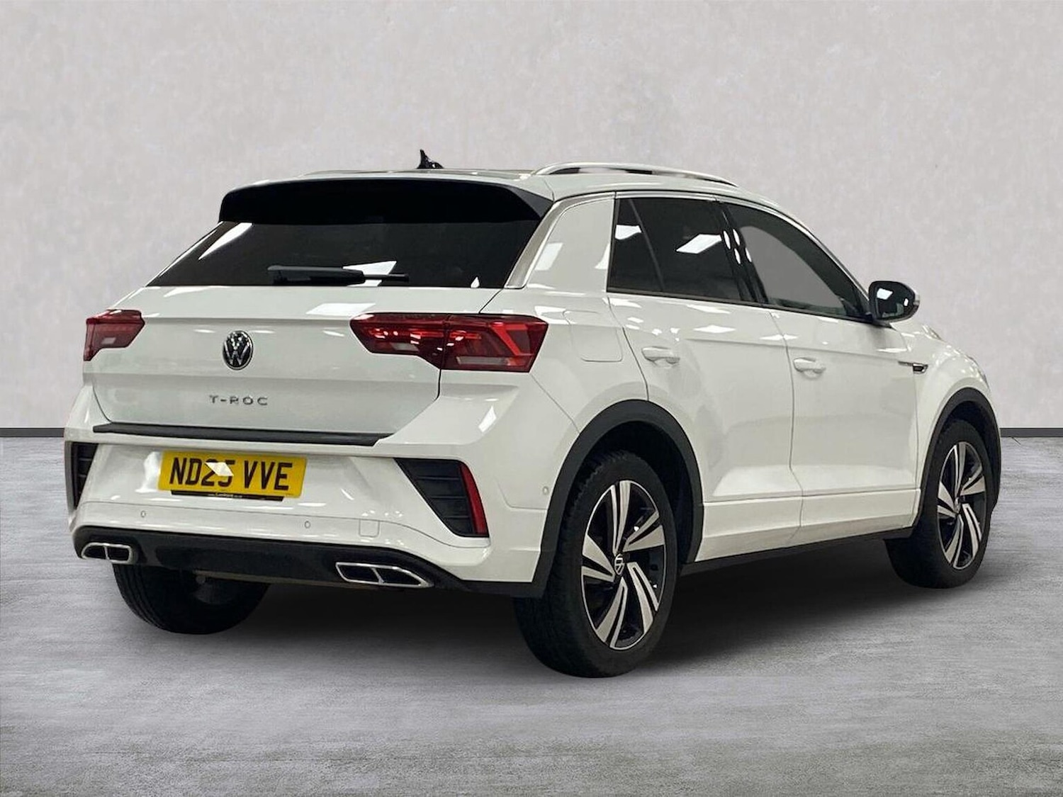 Used Volkswagen T-Roc 2025 for sale - 76785267: Photo 18