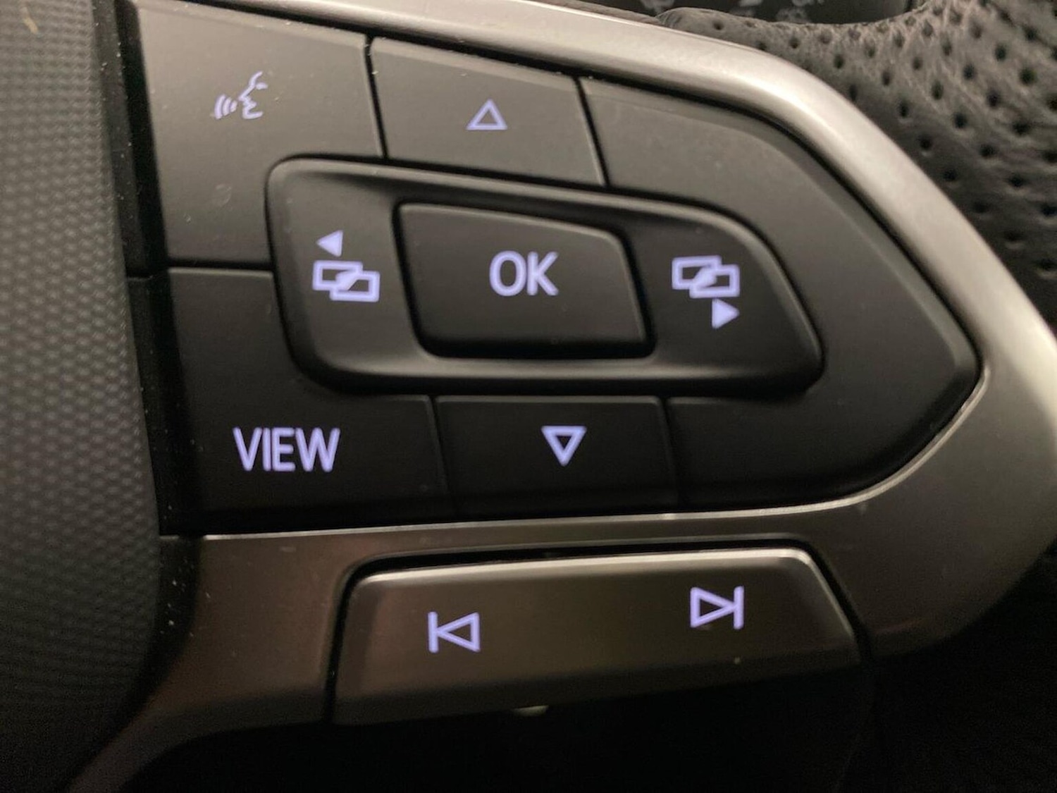 Used Volkswagen T-Roc 2025 for sale - 76785267: Photo 26