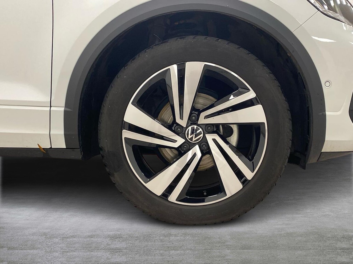 Used Volkswagen T-Roc 2025 for sale - 76785267: Photo 6