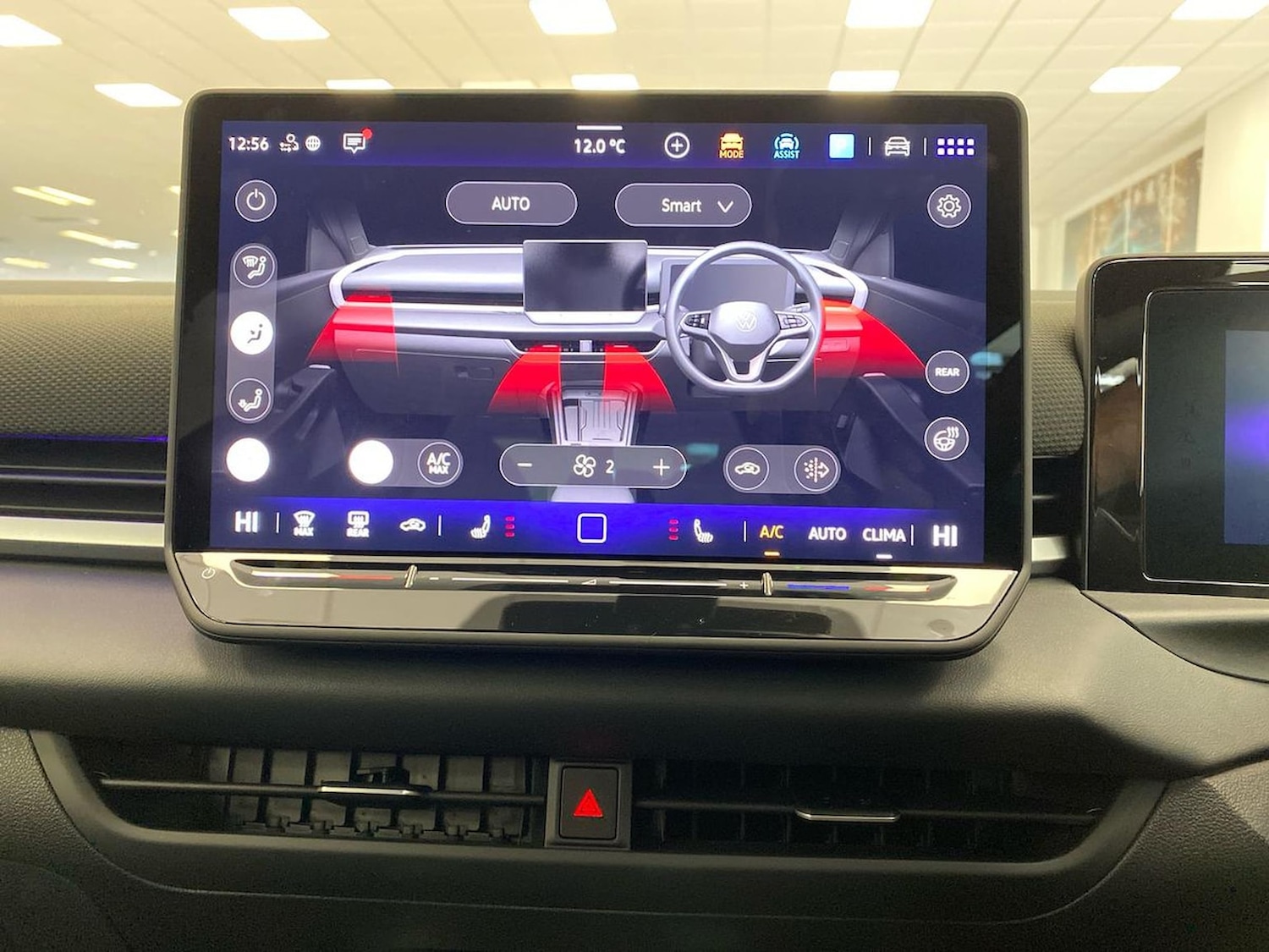 Used Volkswagen T-Roc 2026 for sale - 78194636: Photo 12