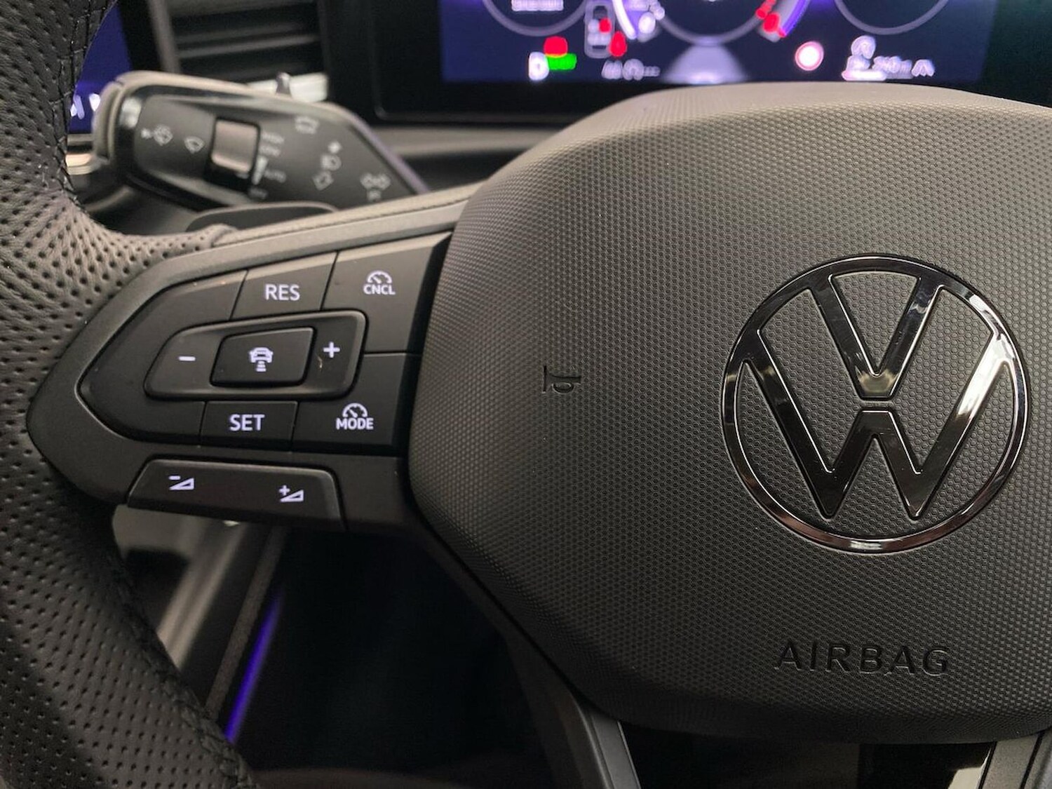 Used Volkswagen T-Roc 2026 for sale - 78194636: Photo 27