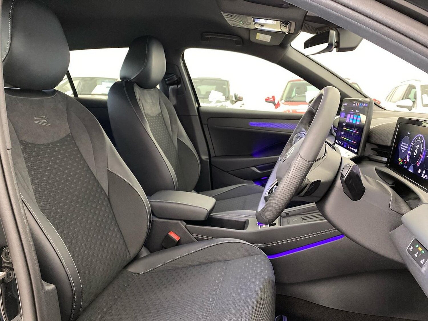 Used Volkswagen T-Roc 2026 for sale - 78194636: Photo 31