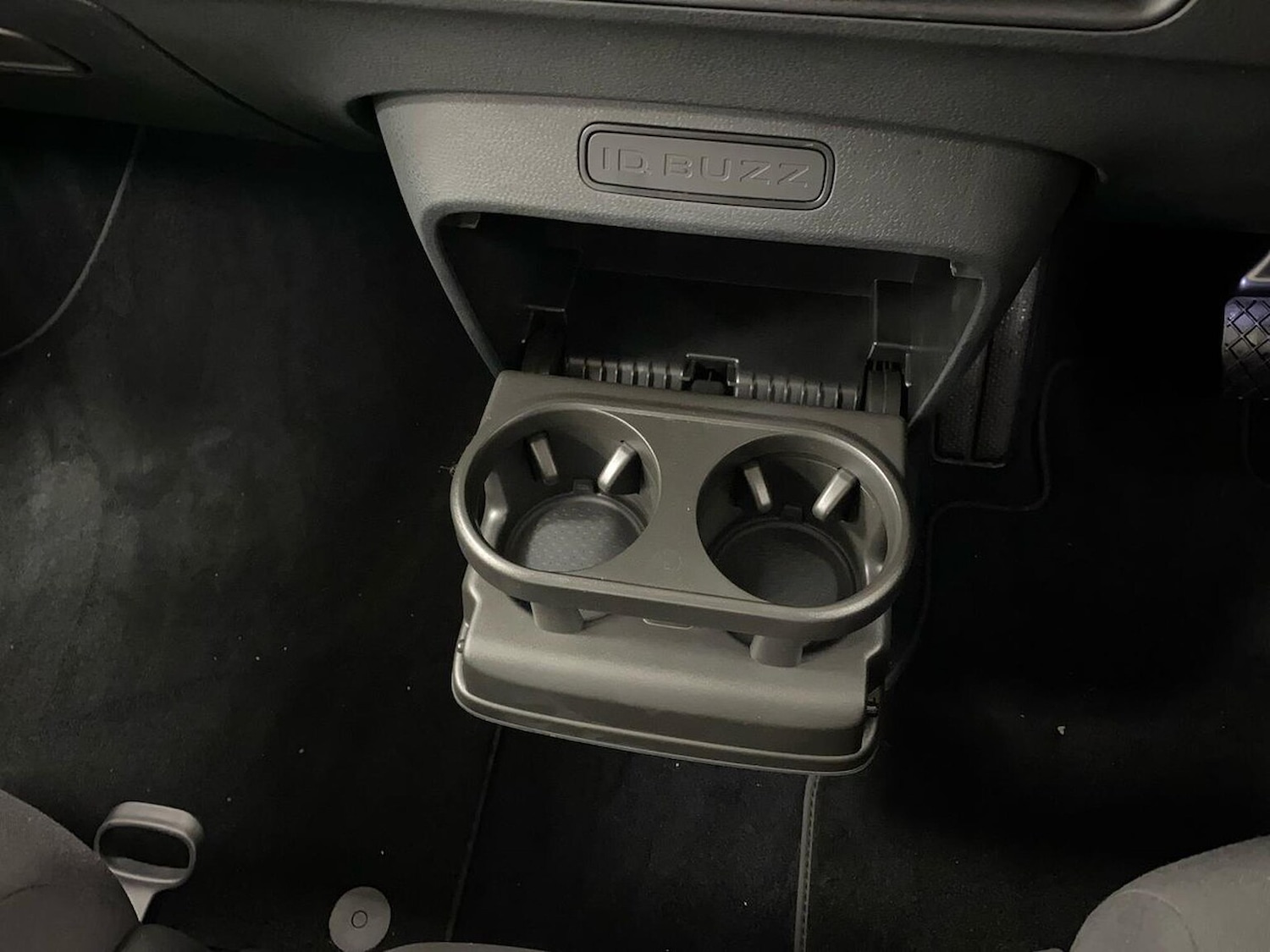 Used Volkswagen ID.Buzz 2023 for sale - 77056820: Photo 32