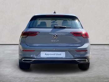 Used Volkswagen Golf 2025 for sale - 76243213: Photo