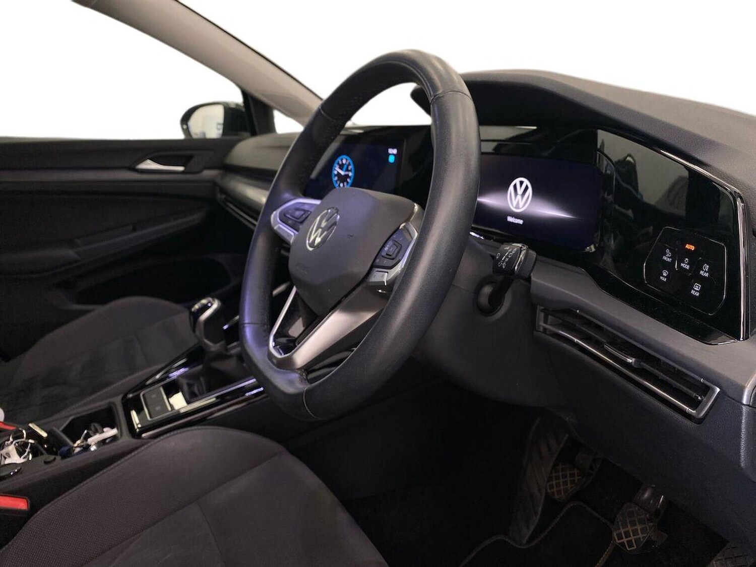 Used Volkswagen Golf 2023 for sale - 78194398: Photo 15