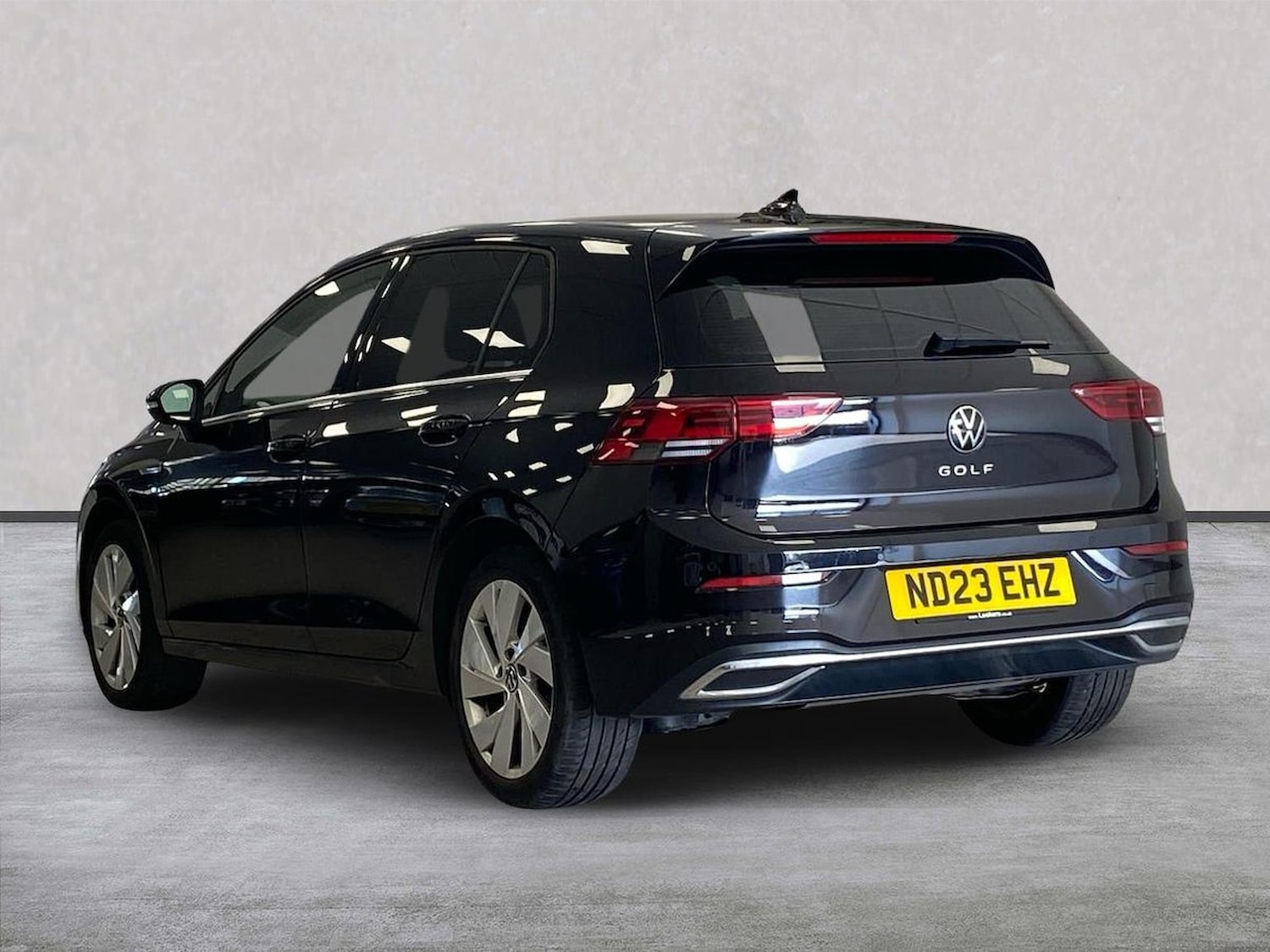 Used Volkswagen Golf 2023 for sale - 78194398: Photo 2