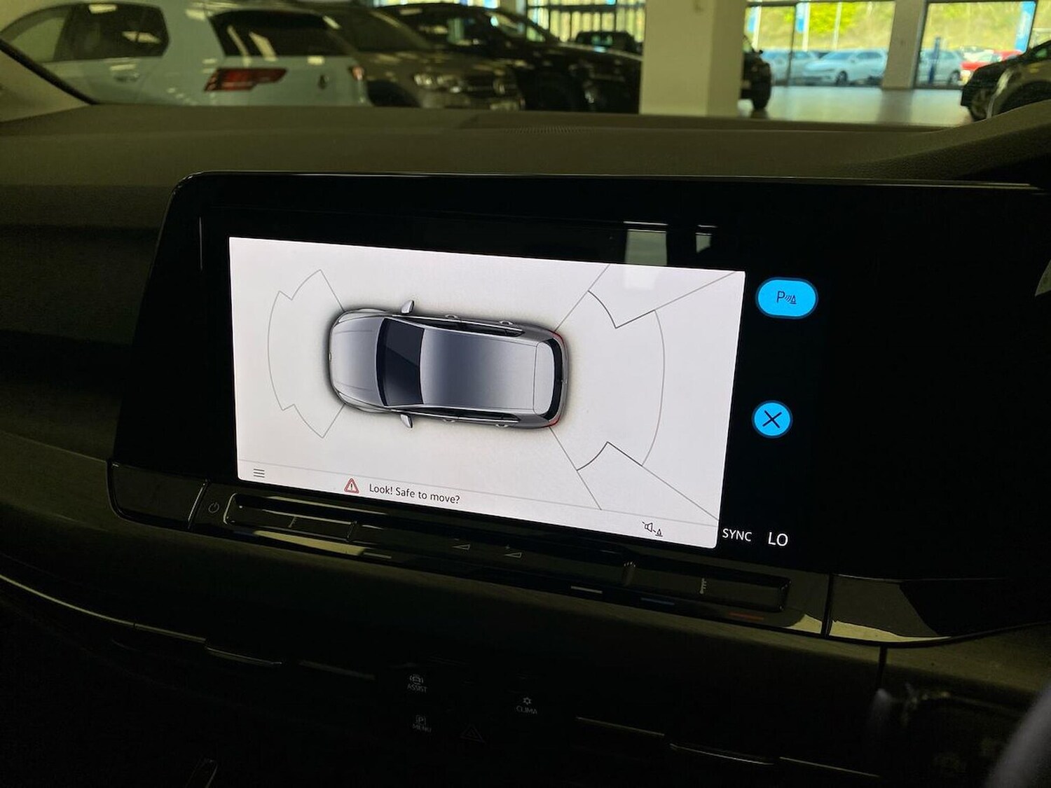 Used Volkswagen Golf 2023 for sale - 78194398: Photo 23