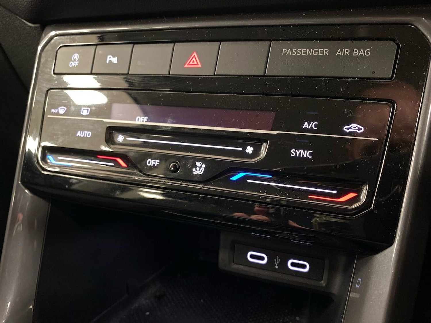 Used Volkswagen T-Cross 2022 for sale - 76924612: Photo 12