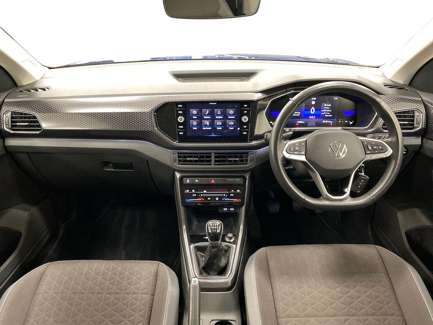 Used Volkswagen T-Cross 2022 for sale - 76924612: Photo 8