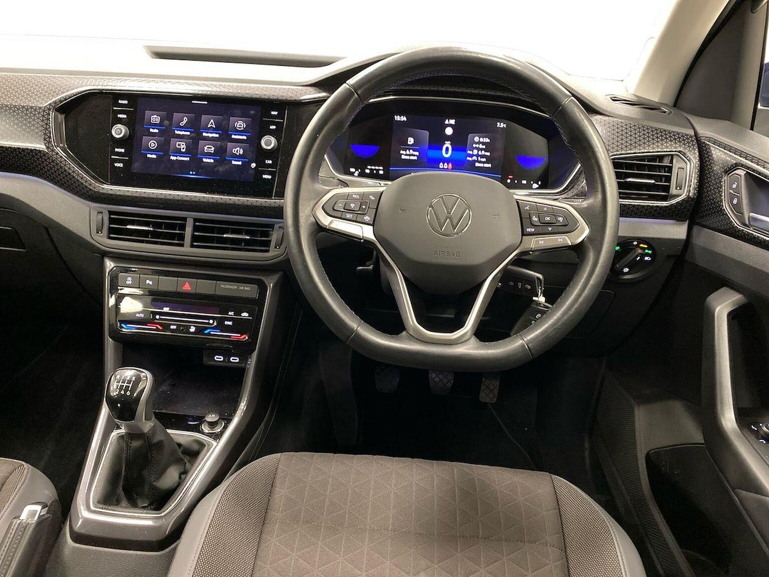 Used Volkswagen T-Cross 2022 for sale - 76924612: Photo 9