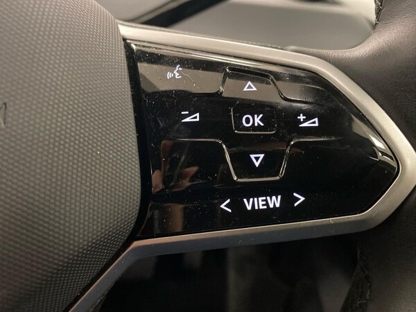 Used Volkswagen ID.3 2022 for sale - 76313868: Photo 24