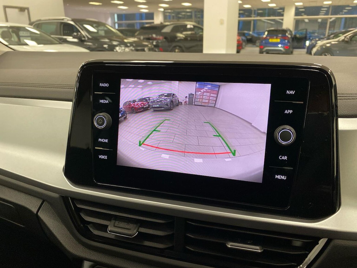 Used Volkswagen T-Roc 2025 for sale - 76655954: Photo 23