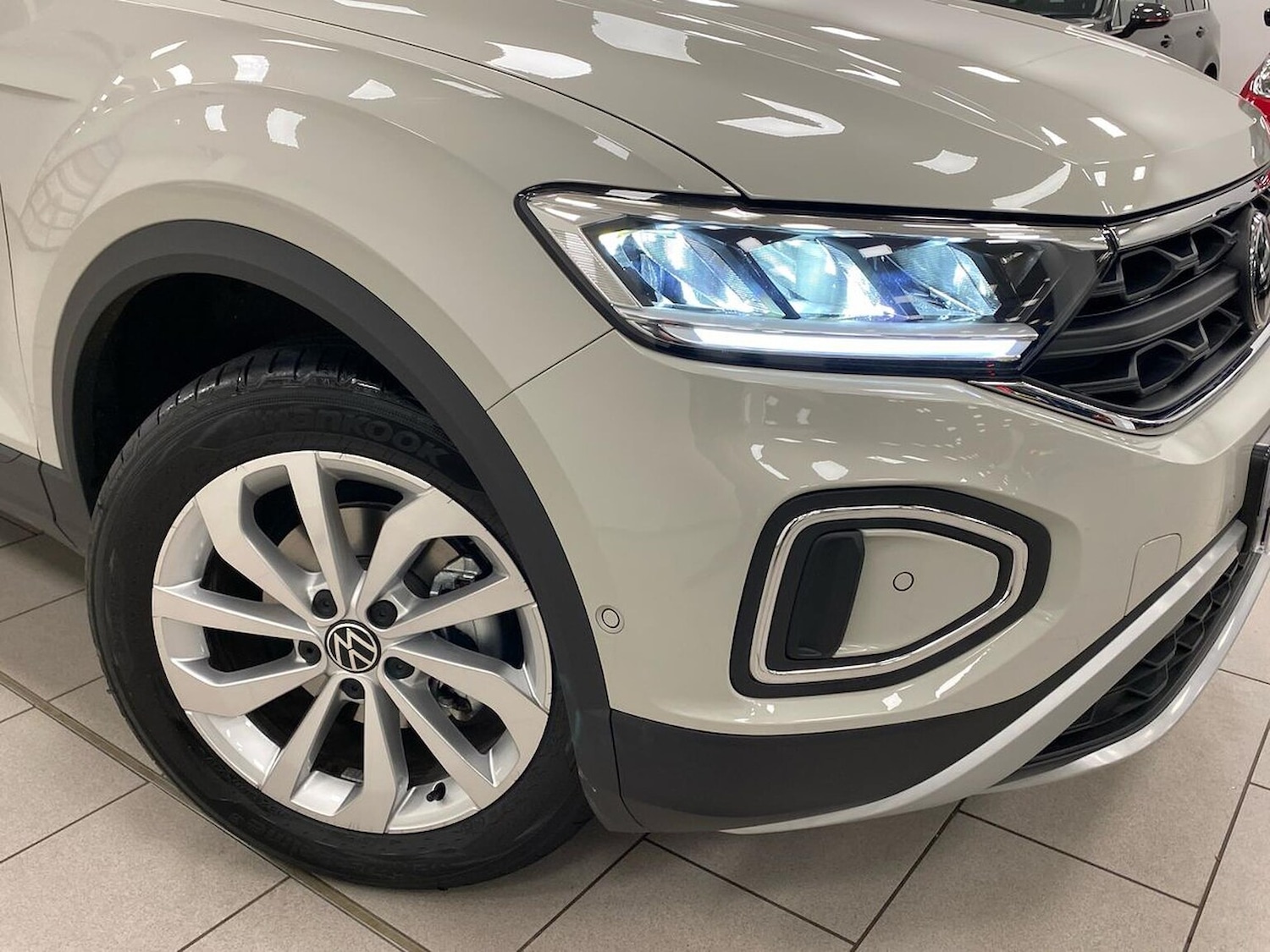 Used Volkswagen T-Roc 2025 for sale - 76655954: Photo 29