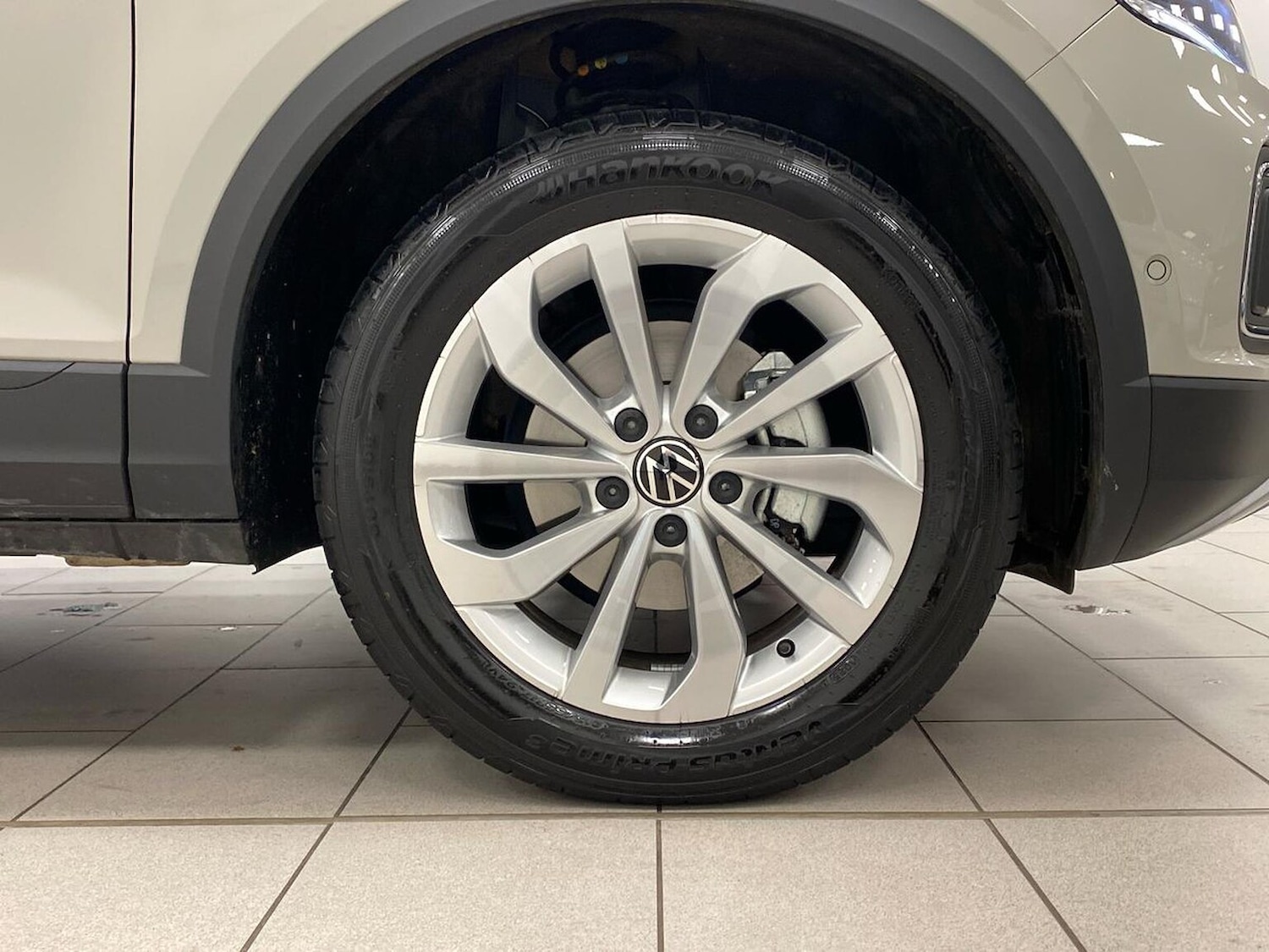 Used Volkswagen T-Roc 2025 for sale - 76655954: Photo 6